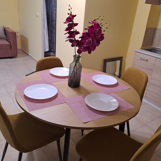 Zenia Home 1 Στην Καρδιά Της Πάτρας Exterior foto