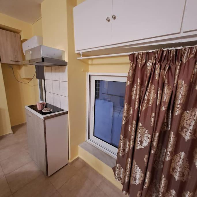 Zenia Home 1 Στην Καρδιά Της Πάτρας Exterior foto